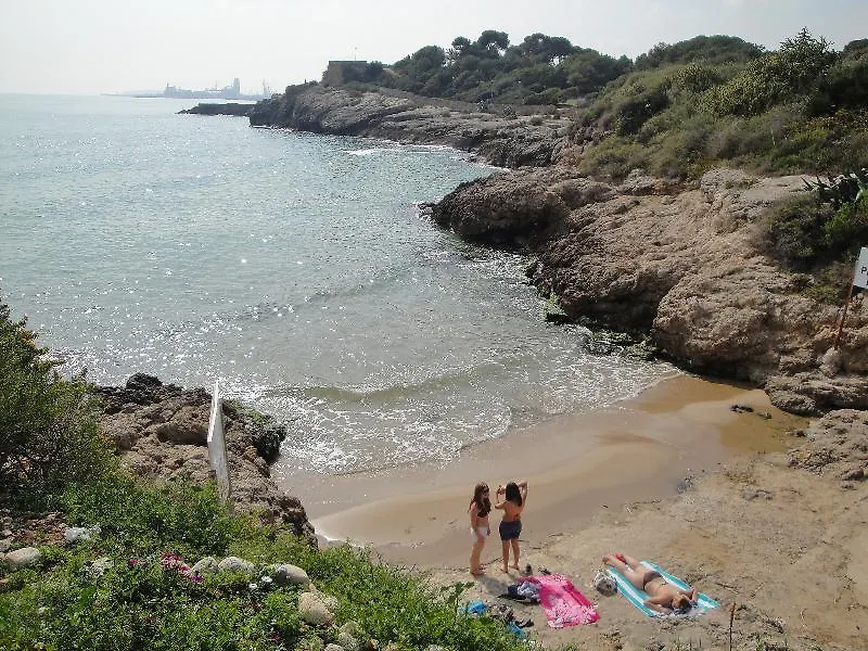 Hotel Mas Baixauli - Three Bedroom Tarragona
